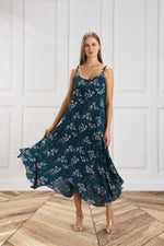 Load image into Gallery viewer, Summer dress
