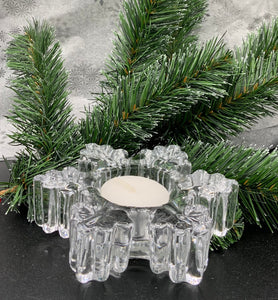 Snowflake candle holder